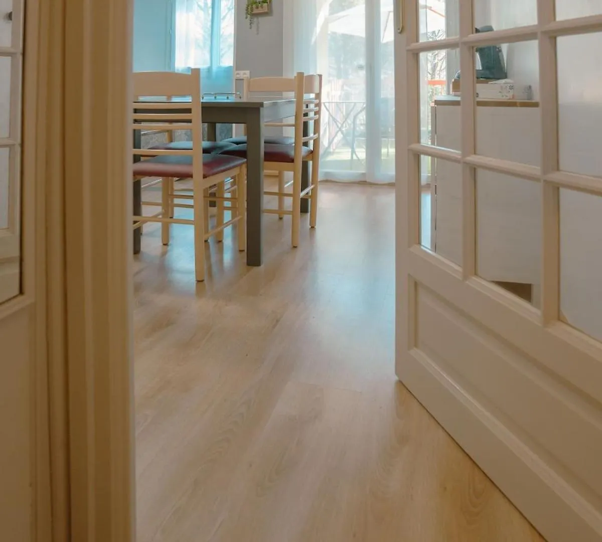 Studio Cote Jardin Greoux-les-Bains 0*,  France